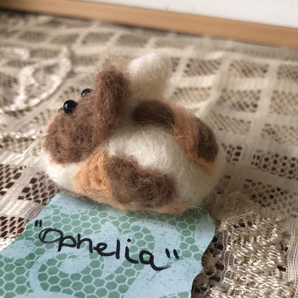 One handmade needle Felted cats kittens - Picture 12 of 14